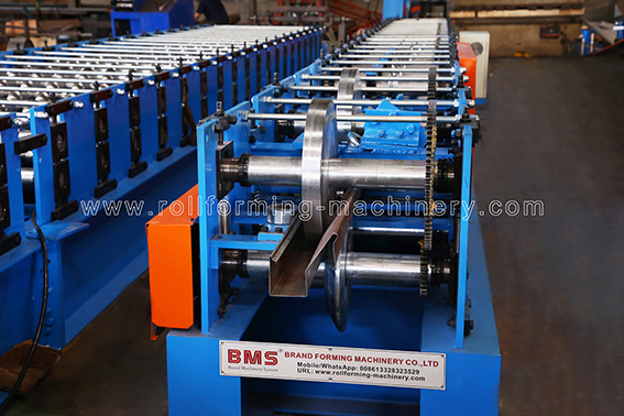 تغذیه طیور فلزی از طریق رول تشکیل ماشین YX154-86