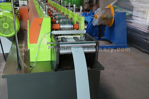 دستگاه تغذیه