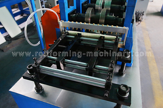 دستگاه تغذیه