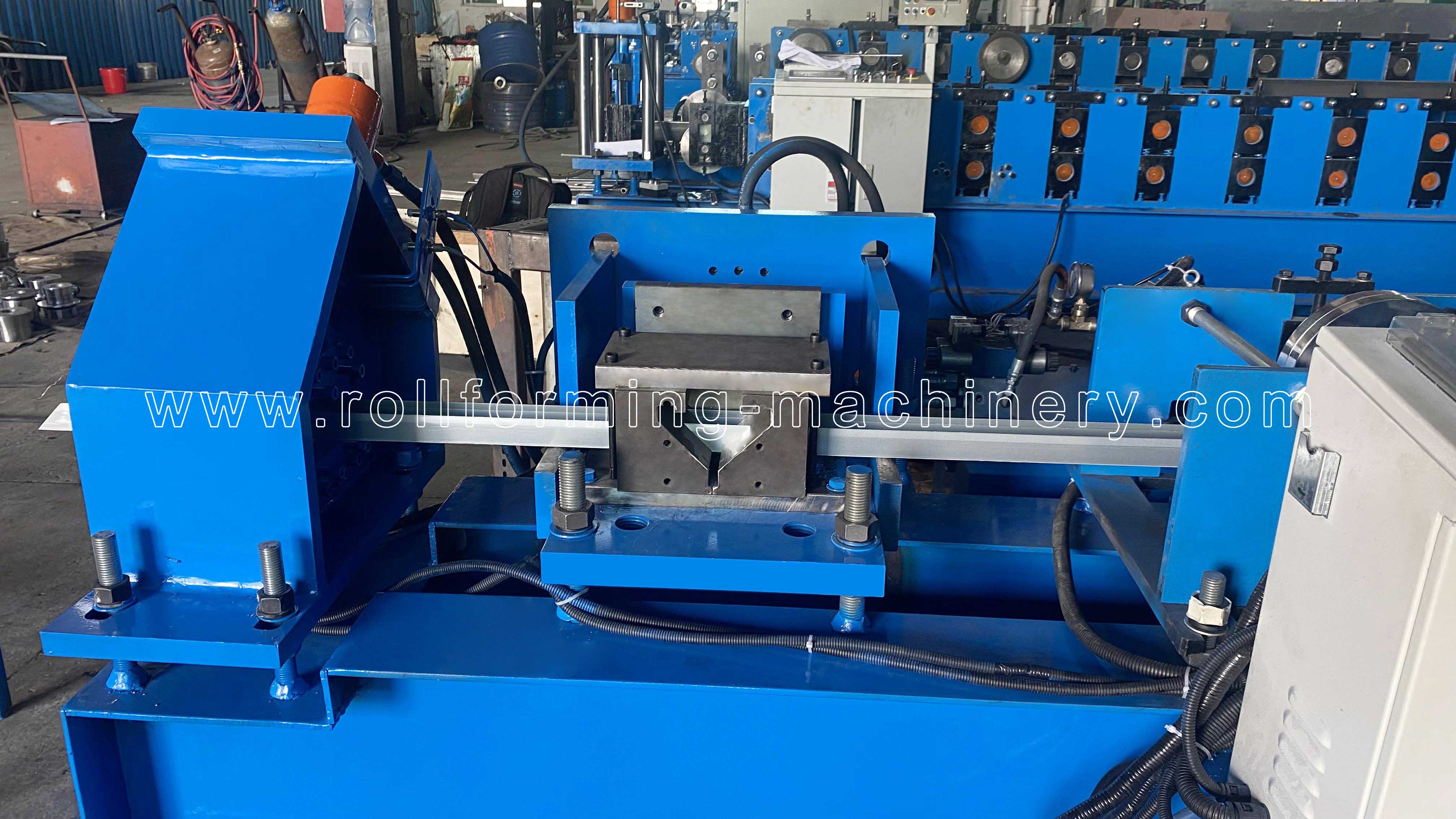 دستگاه برش زاویه 45 درجه هیدرولیک