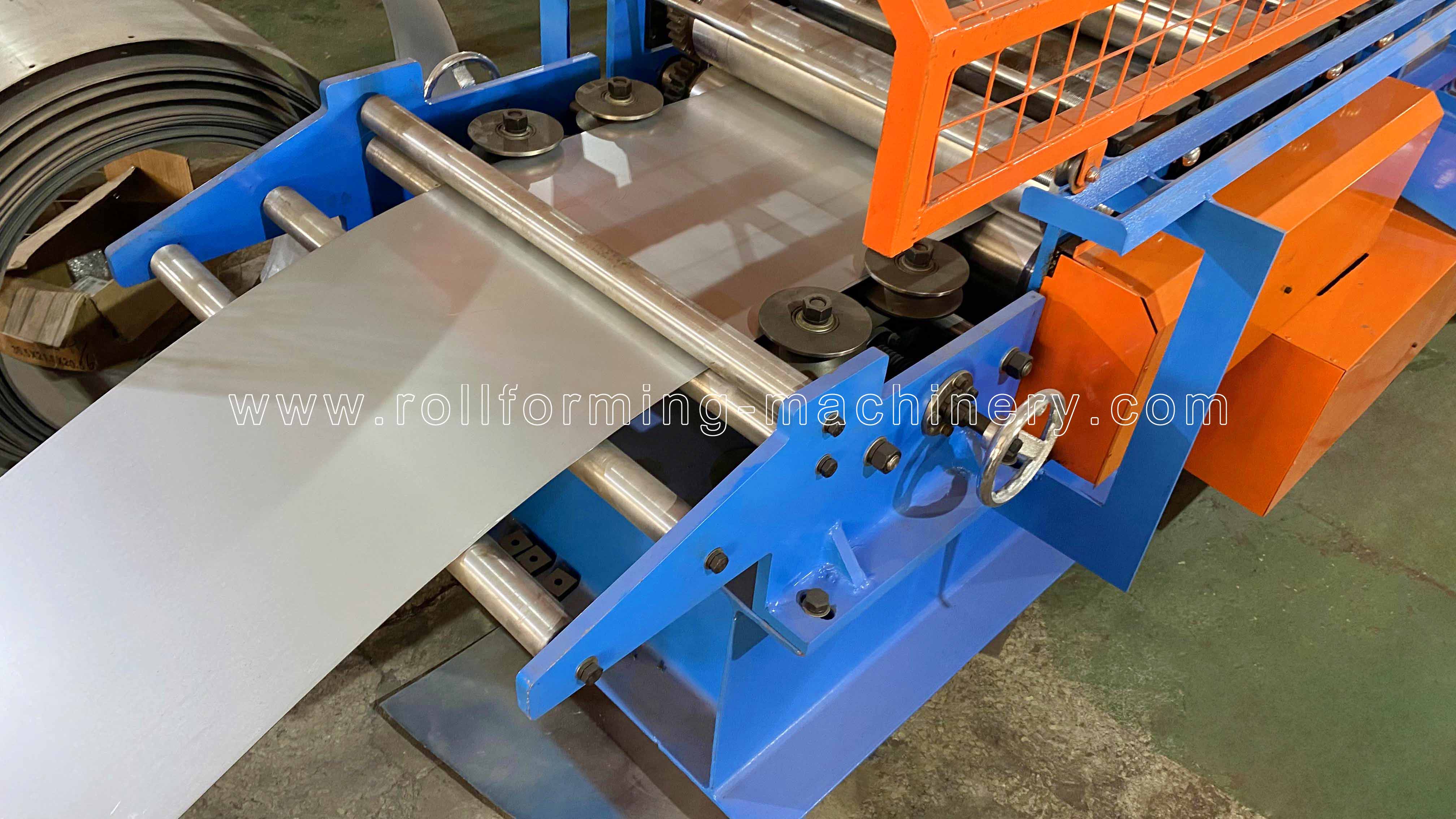 دستگاه تغذیه