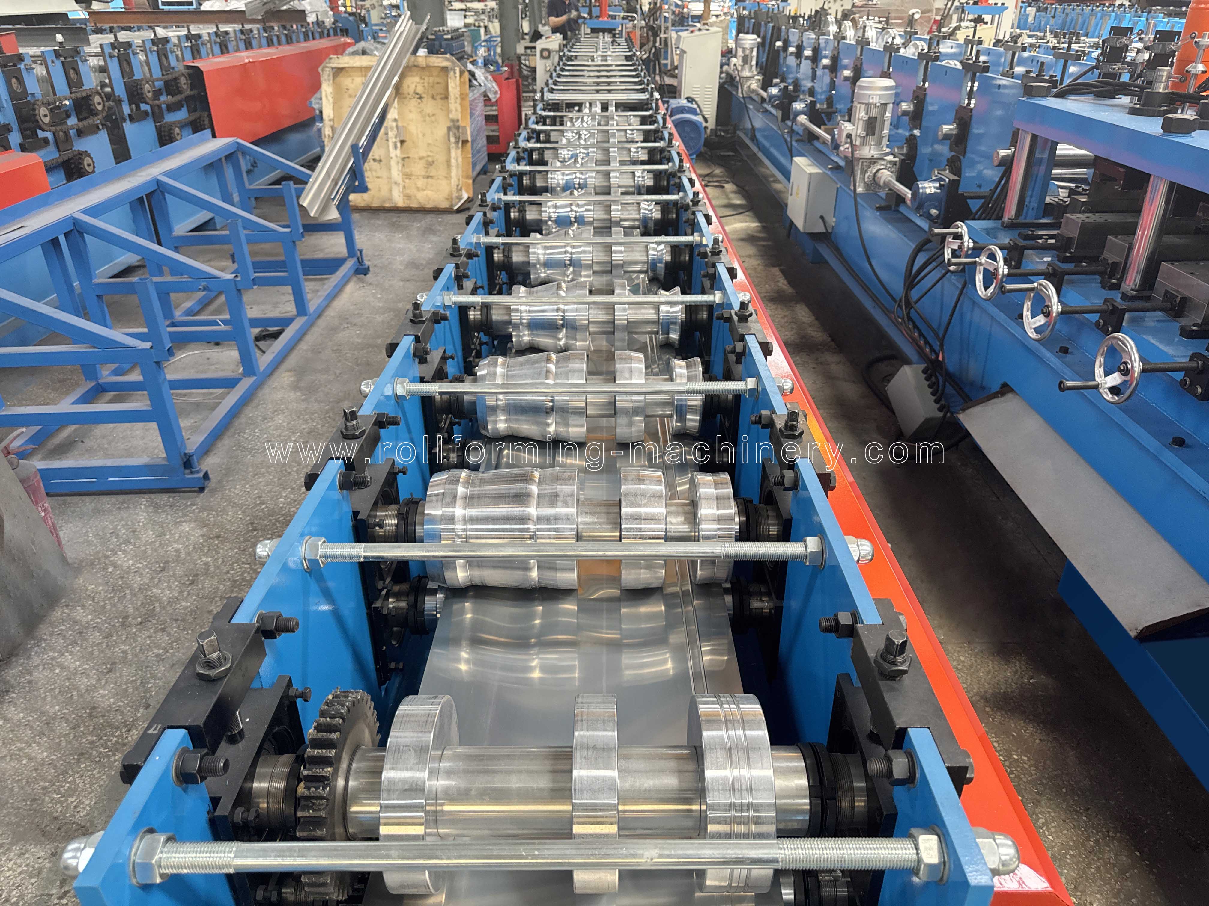 آسیاب تشکیل دهنده رول اصلی